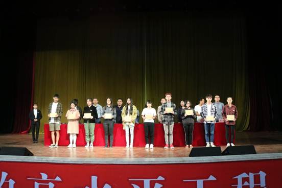 说明: F:\9.13\IMG_0682.JPG